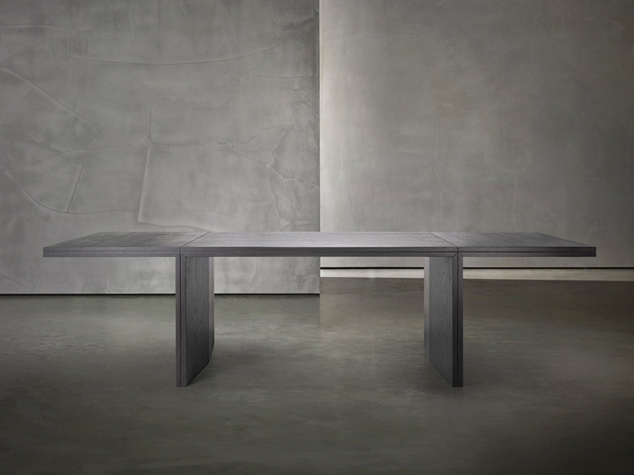 DAAN Dining Table