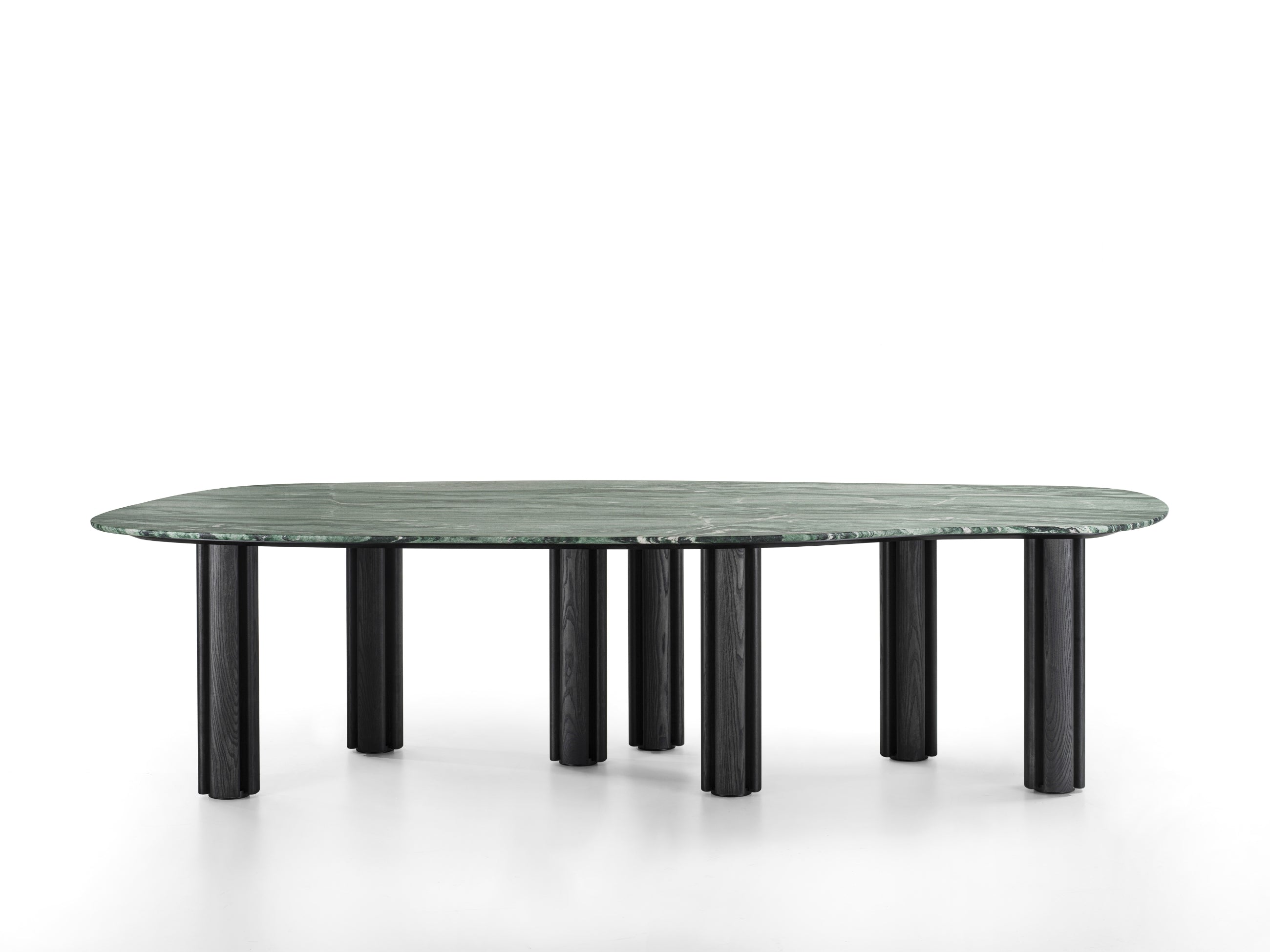 BERRY Dining Table