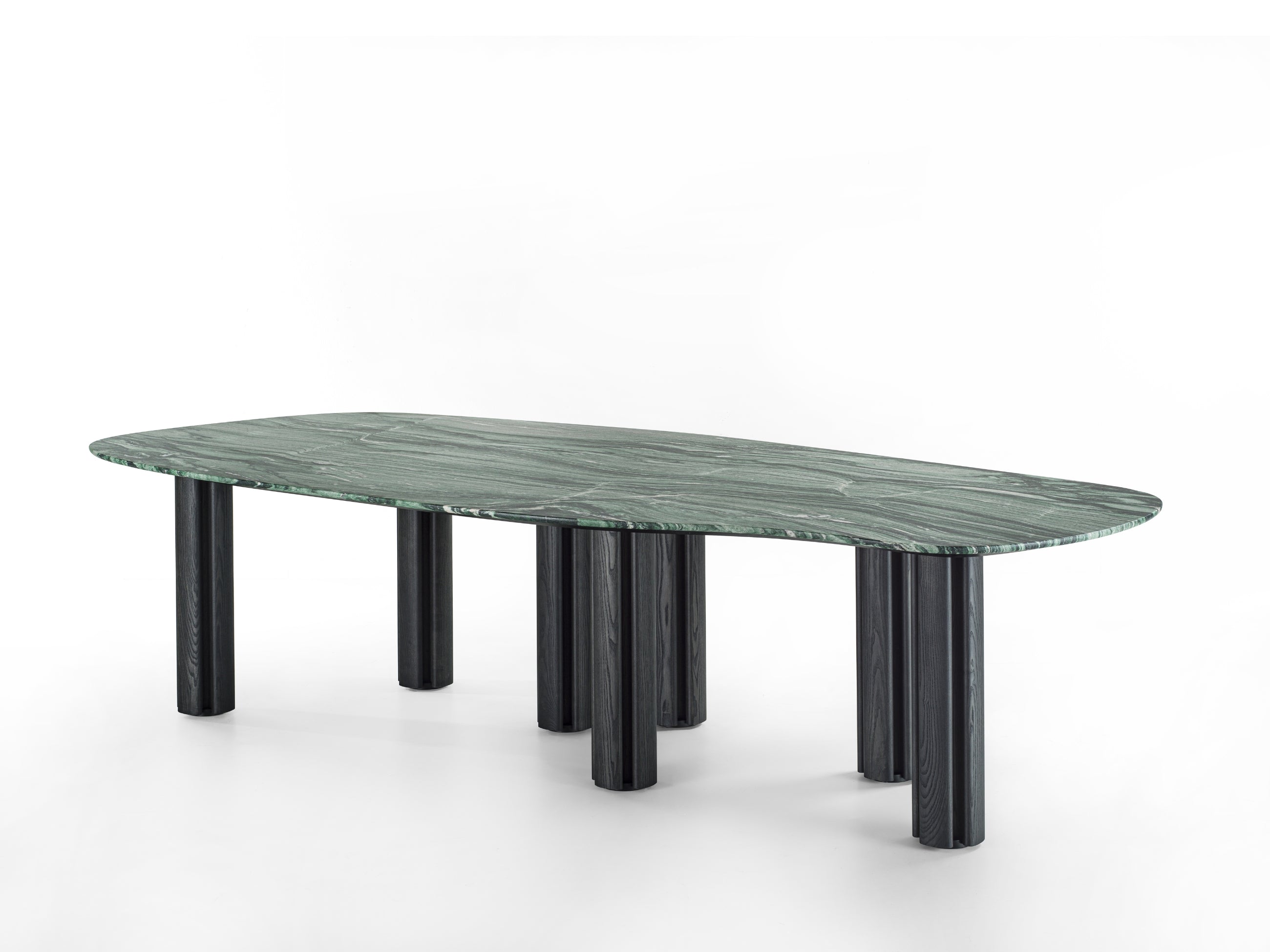 BERRY Dining Table