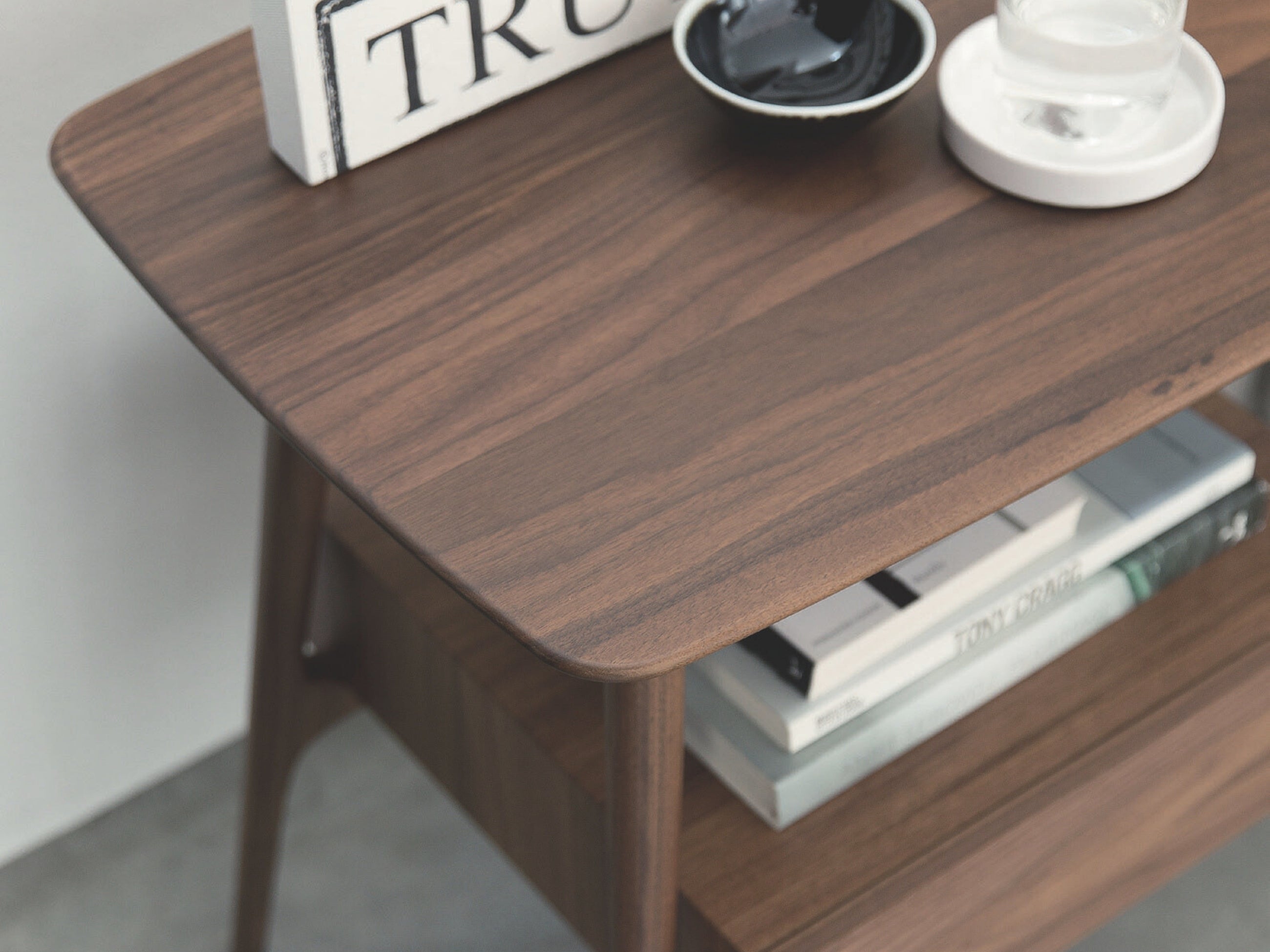 BILOT Bedside Table