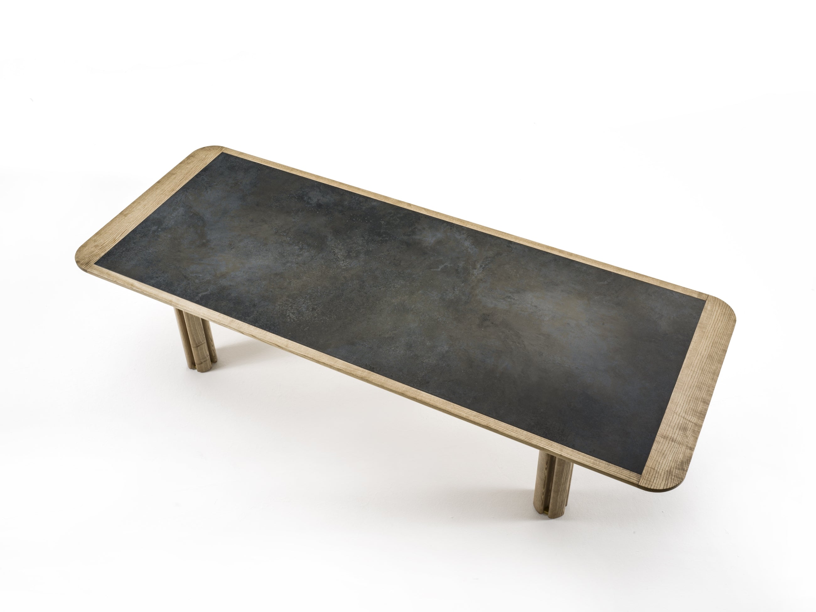 QUADRIFOGLIO Rock Dining Table