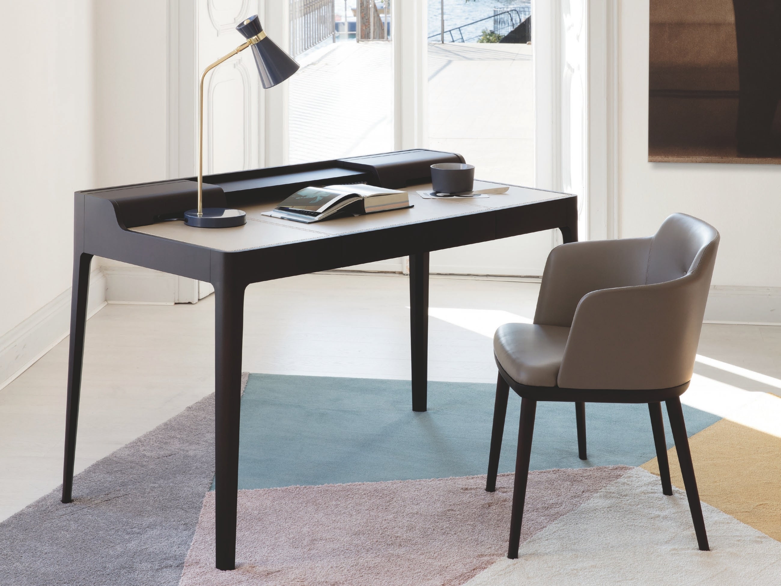 SAFFO Desk